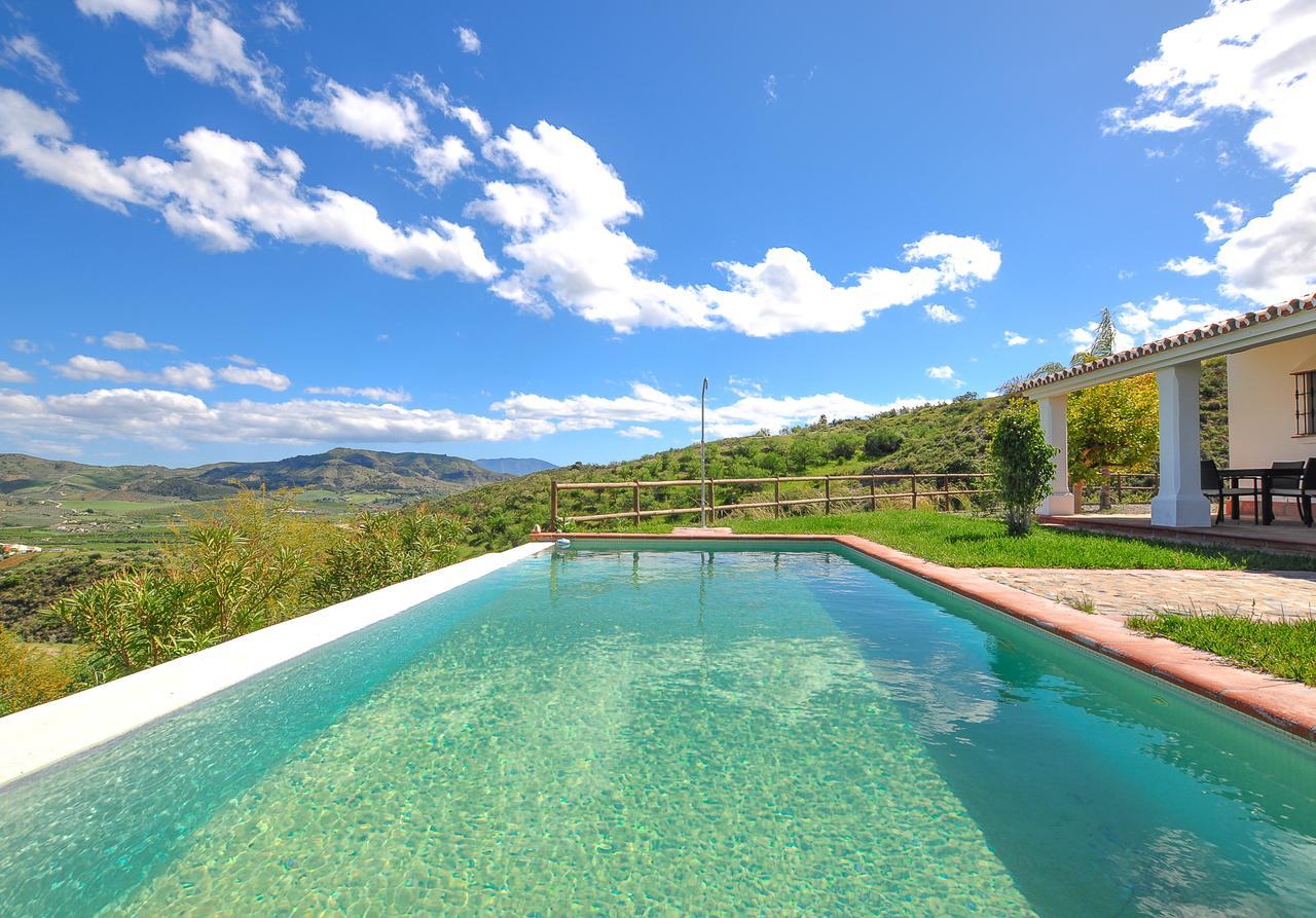 El Capricho Villa Rural Caminito Del Rey อะโลรา ภายนอก รูปภาพ